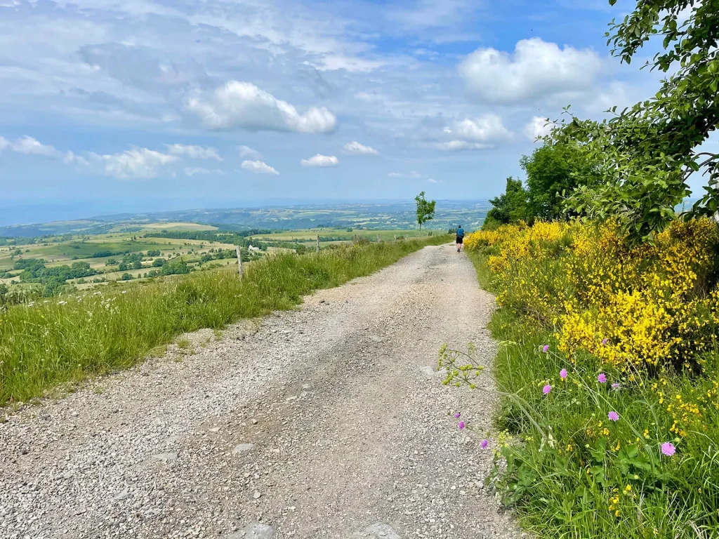 GRP - Tour des Monts d'Aubrac étape Les Rajas à Saint-Chély-d'Aubrac